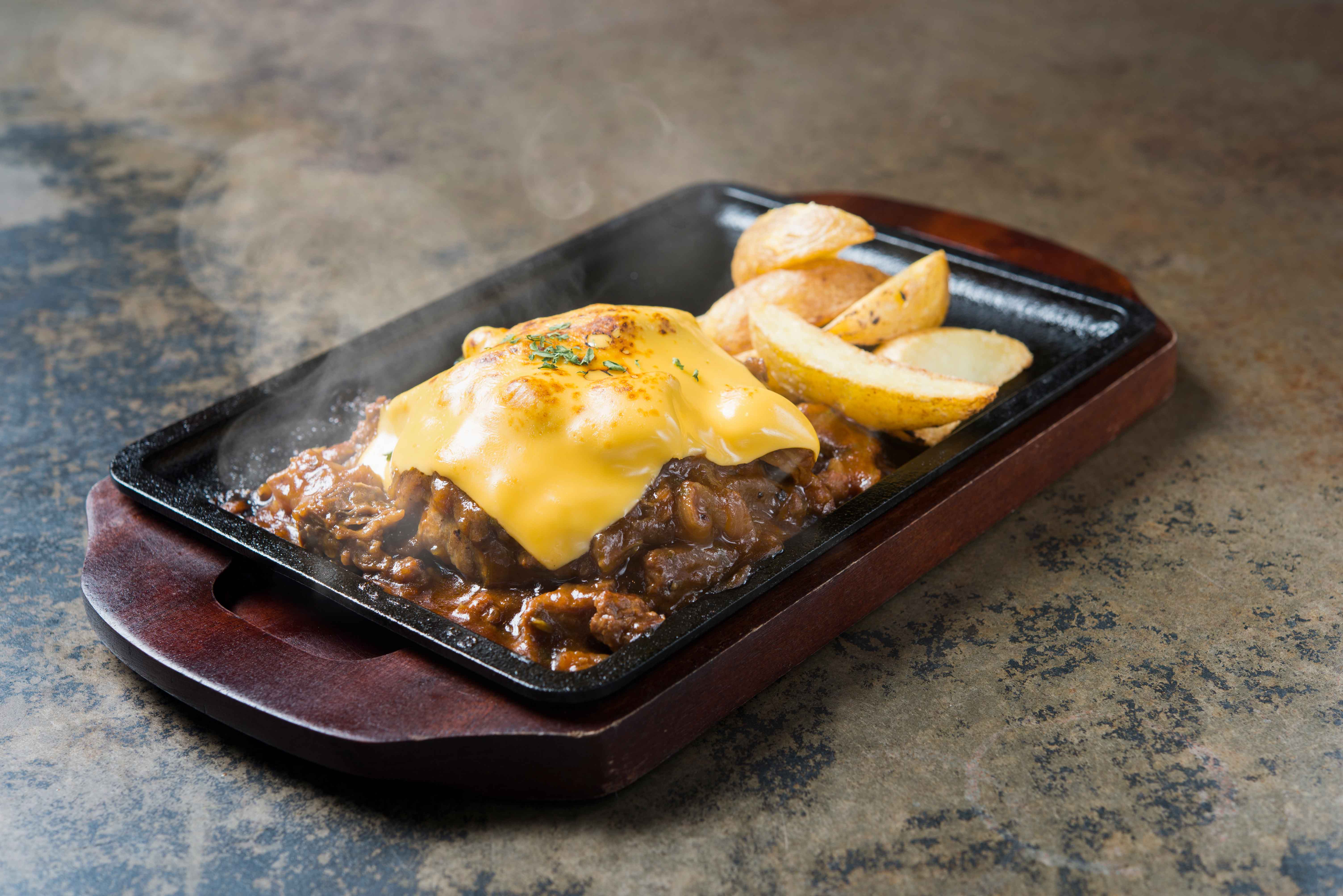 Gottie S Beef ゴッチーズビーフ グルメ 京都のお土産 グルメ 体験を集めた京都駅直結のkyoto Tower Sando 京都 タワーサンド Gottie S Beef ゴッチーズビーフ グルメ 京都のお土産 グルメ 体験を集めた京都駅直結のkyoto Tower Sando 京都 タワーサンド